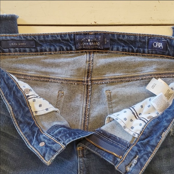 Lucky Brand Lolita Skinny Distressed Dark Sz 29/8 - Picture 3 of 5